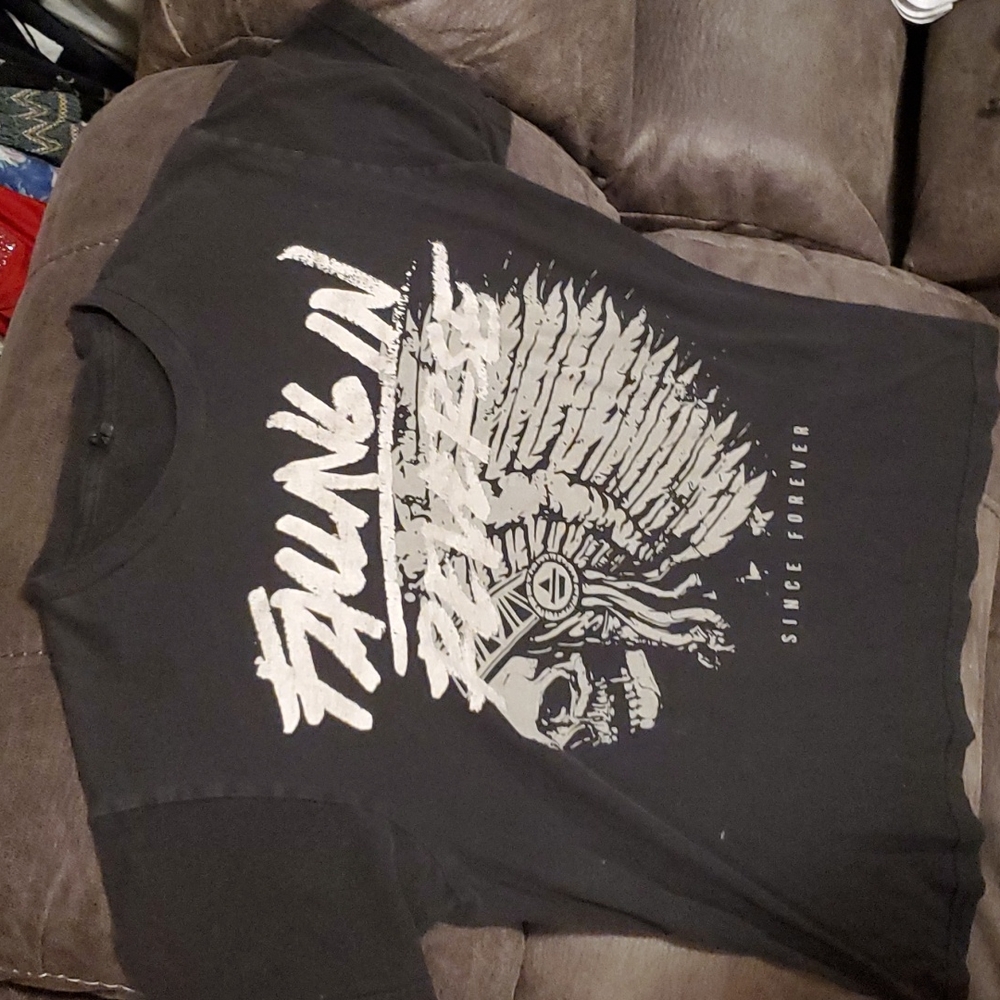 Falling in Reverse Women's Tee Shirt